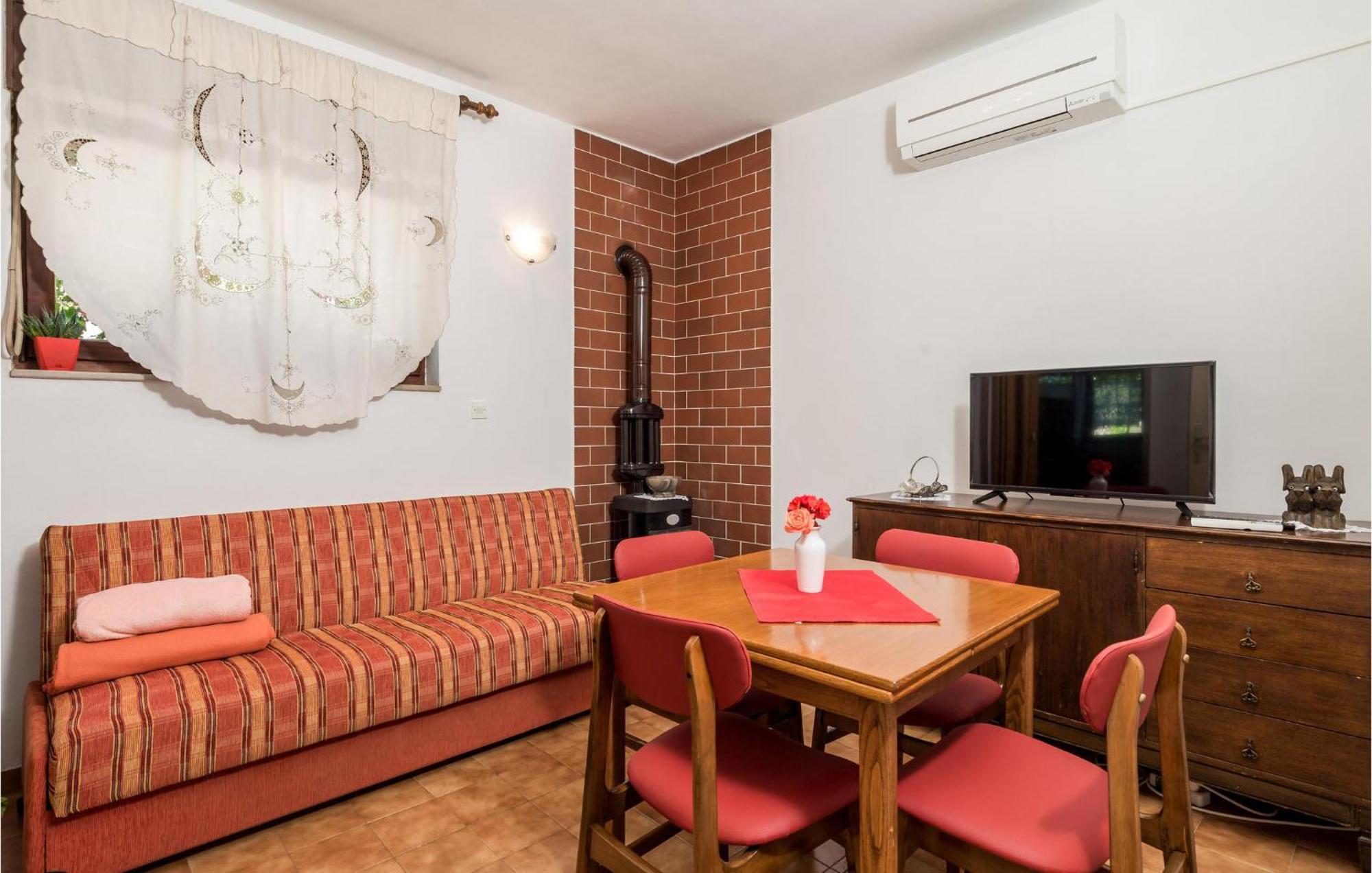 Beautiful Home In Lovran With House Sea View Екстериор снимка